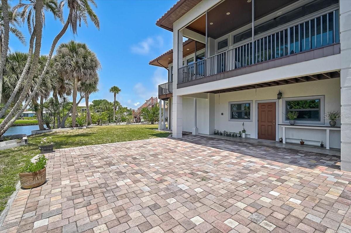 135 Tina Island Dr, Osprey, FL 34229 — photo 24 of 47