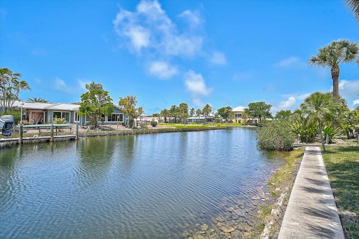 135 Tina Island Dr, Osprey, FL 34229 — photo 34 of 47