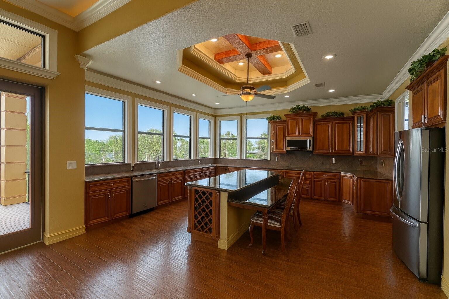135 Tina Island Dr, Osprey, FL 34229 — photo 6 of 47
