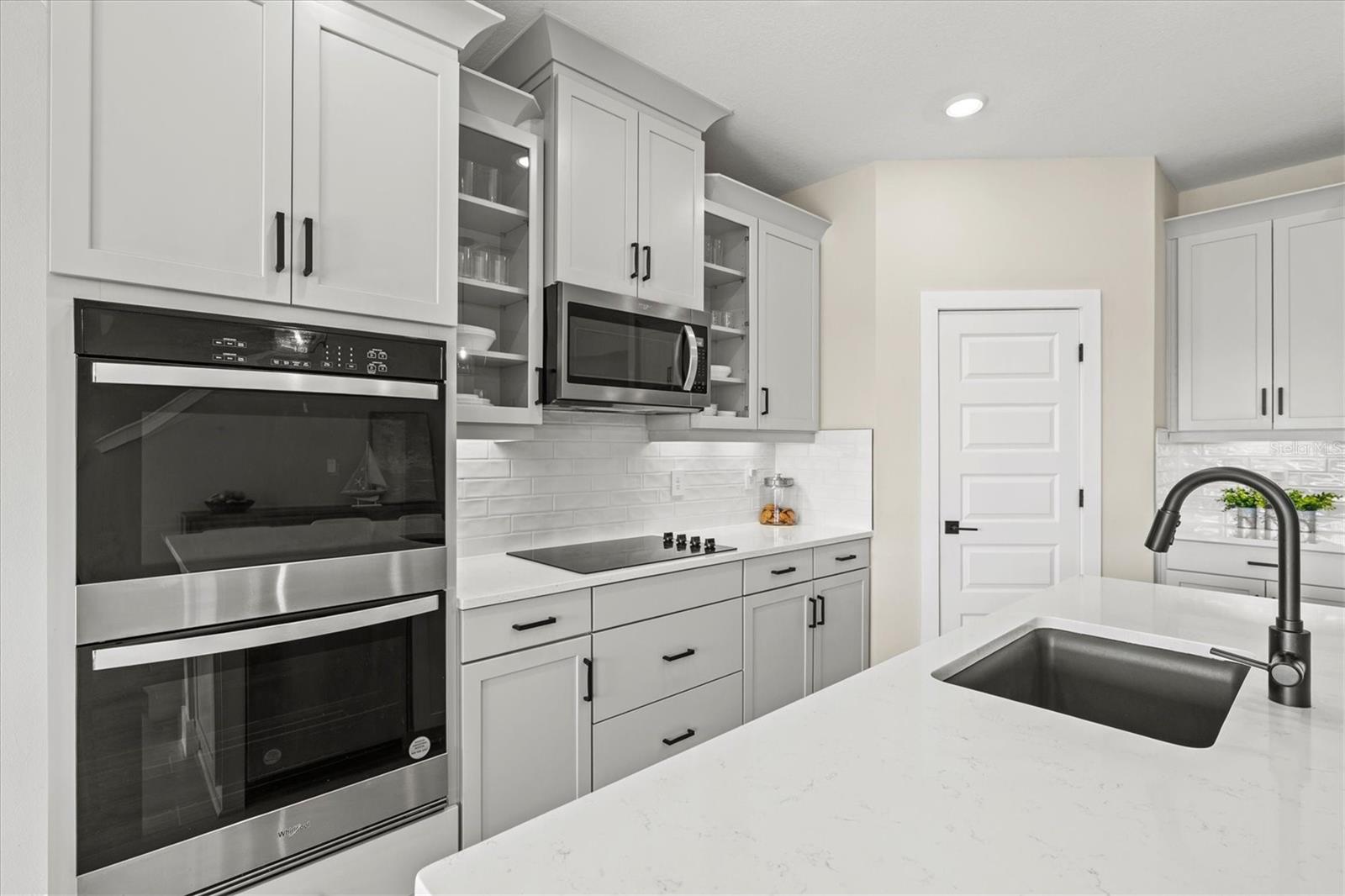 506 Sun Chaser Dr, Nokomis, FL 34275 — photo 14 of 86