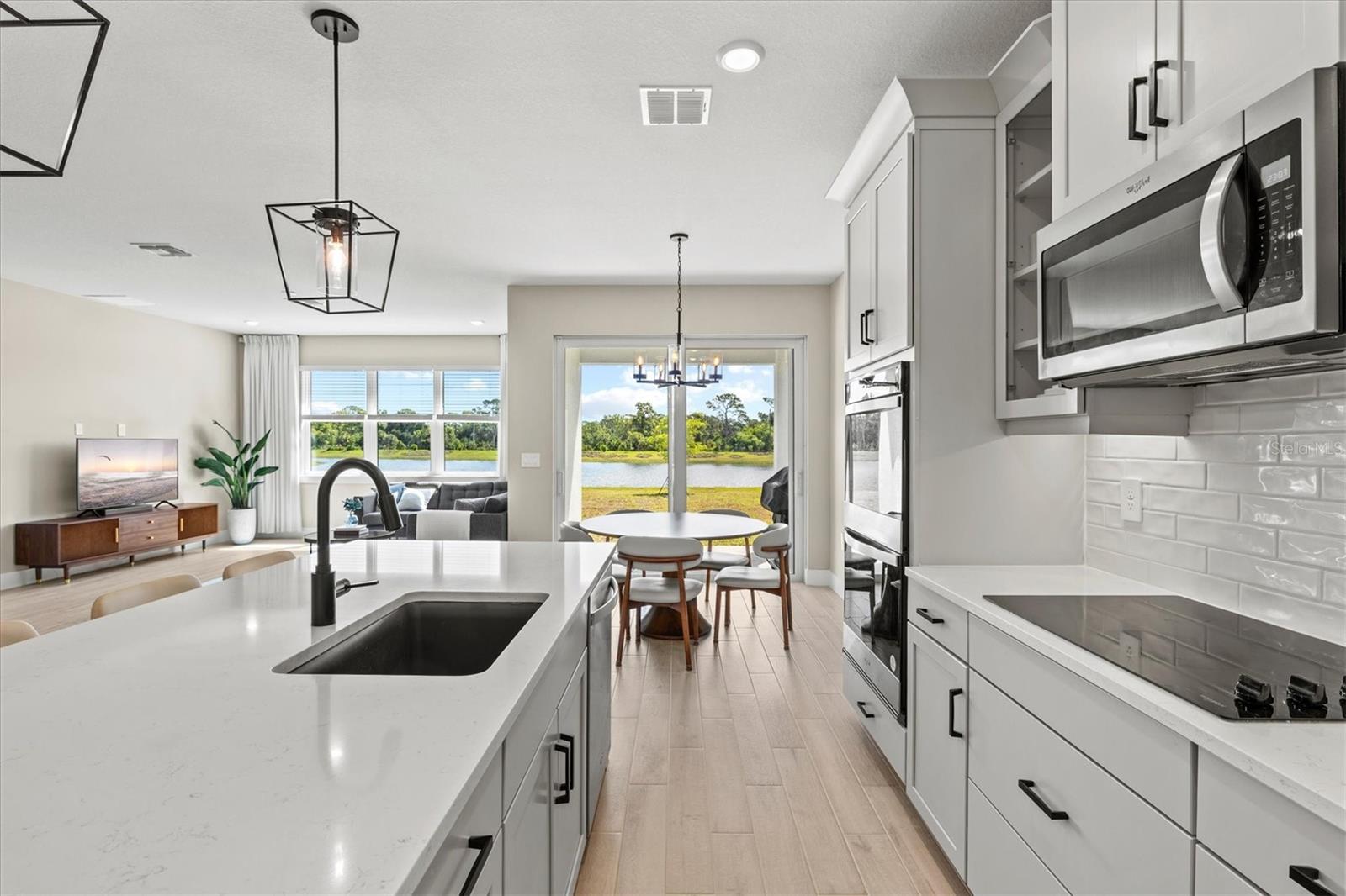506 Sun Chaser Dr, Nokomis, FL 34275 — photo 16 of 86