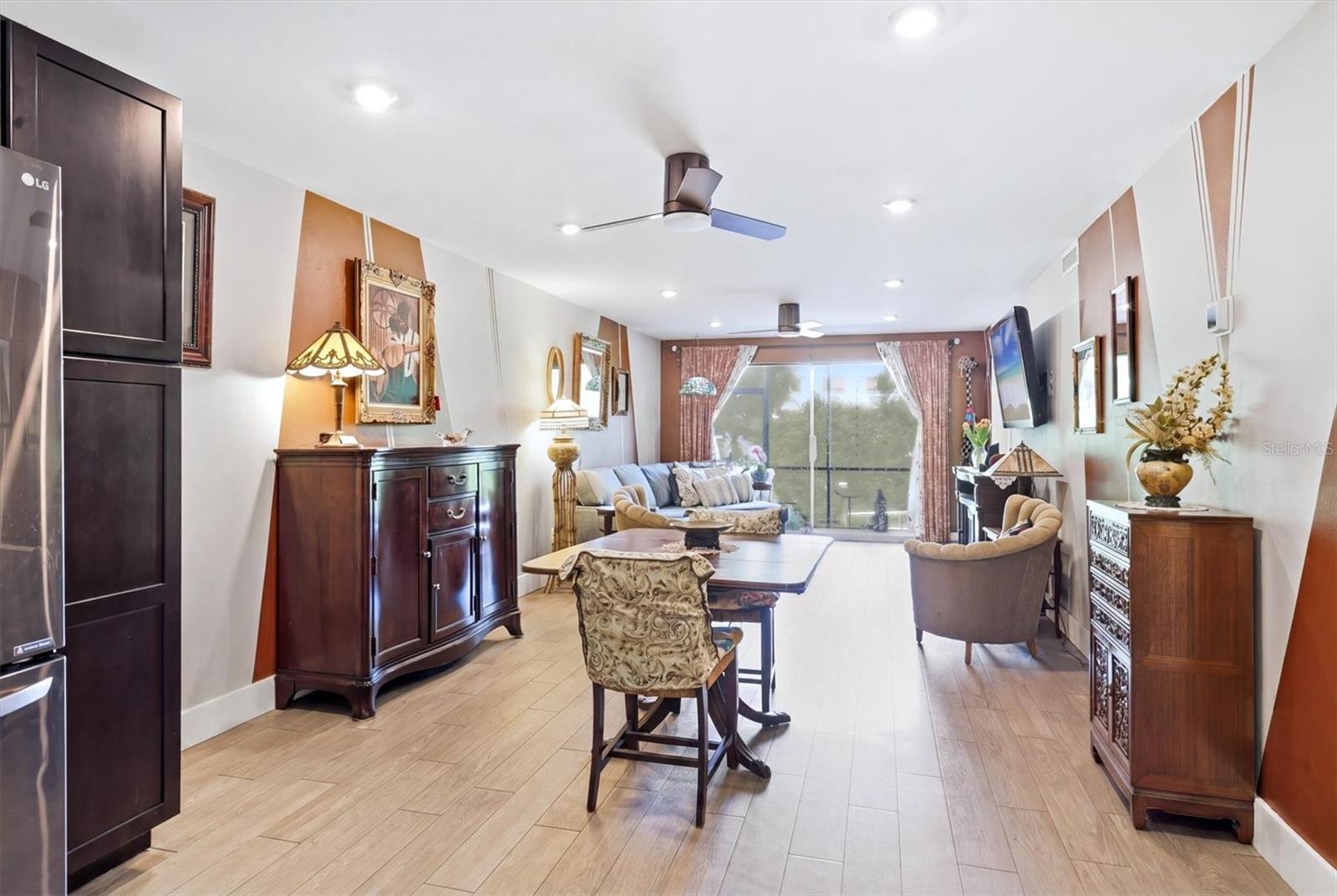 1650 Pine Tree Ln #103, Sarasota, FL 34236 — photo 14 of 43