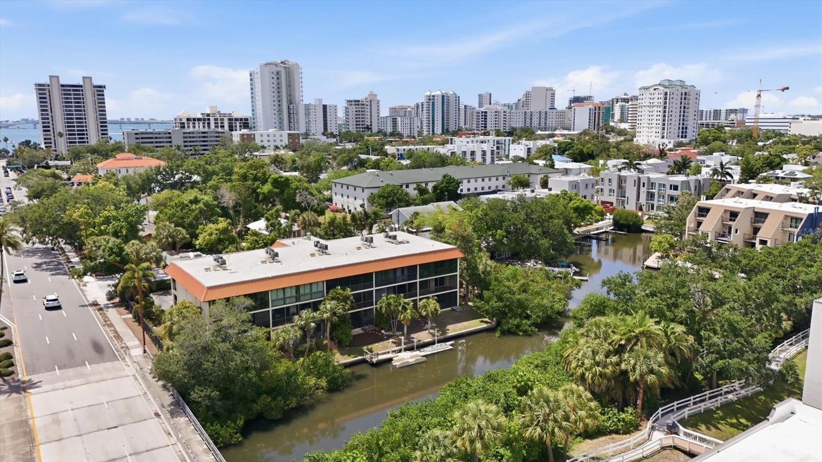 1650 Pine Tree Ln #103, Sarasota, FL 34236 — photo 37 of 43