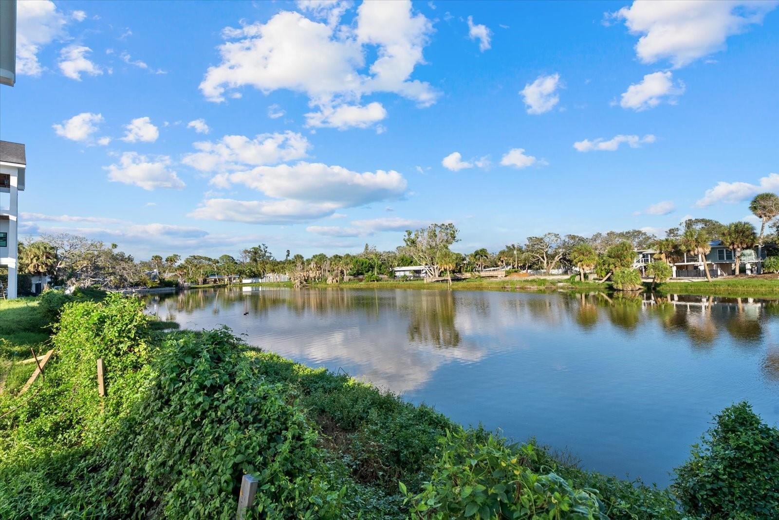 6901 Bochi Cir, Sarasota, FL 34242 — photo 40 of 42
