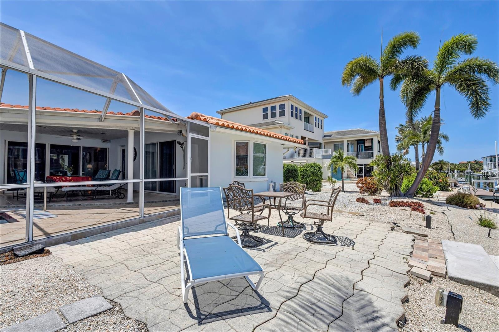 617 Rountree Dr, Longboat Key, FL 34228 — photo 30 of 44