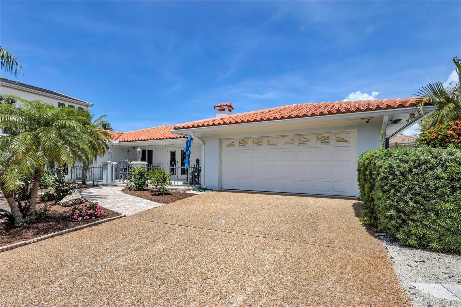 Longboat Key Estates-a Deed Restricted Community.
