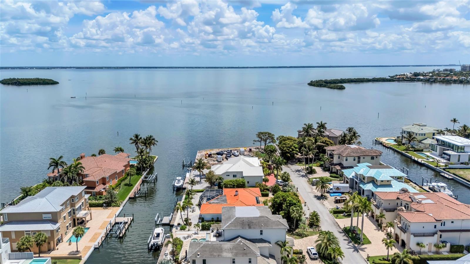 617 Rountree Dr, Longboat Key, FL 34228 — photo 42 of 44