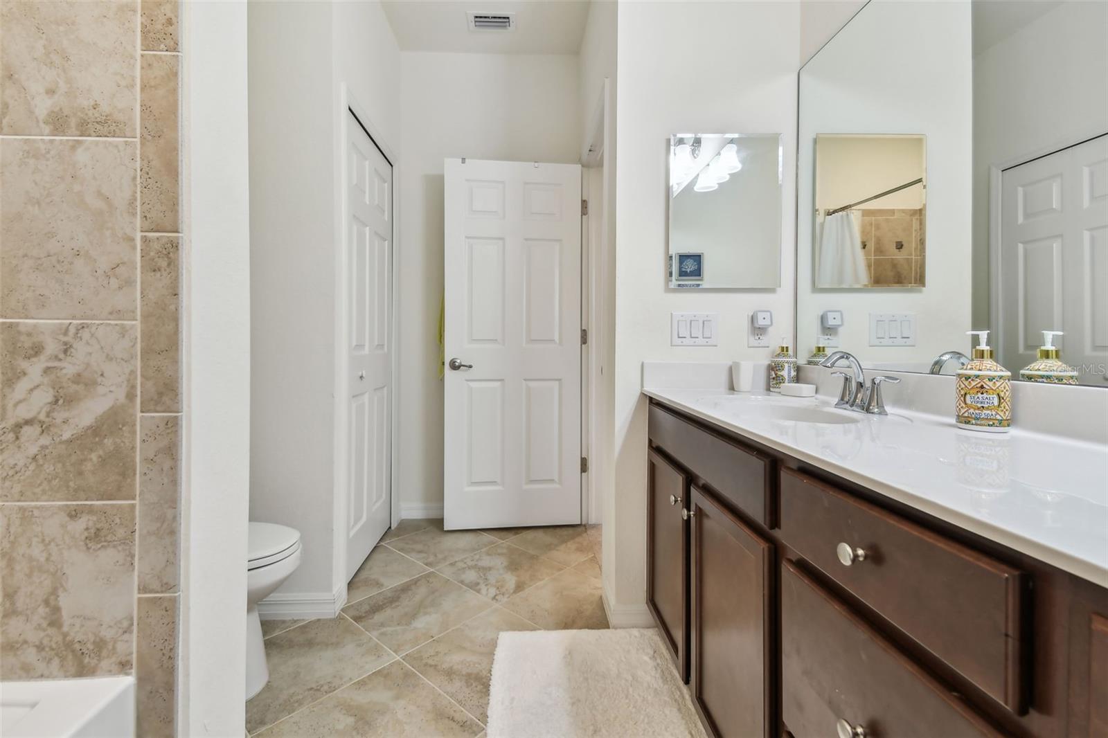 20252 Lagente Cir, Venice, FL 34293 — photo 43 of 60