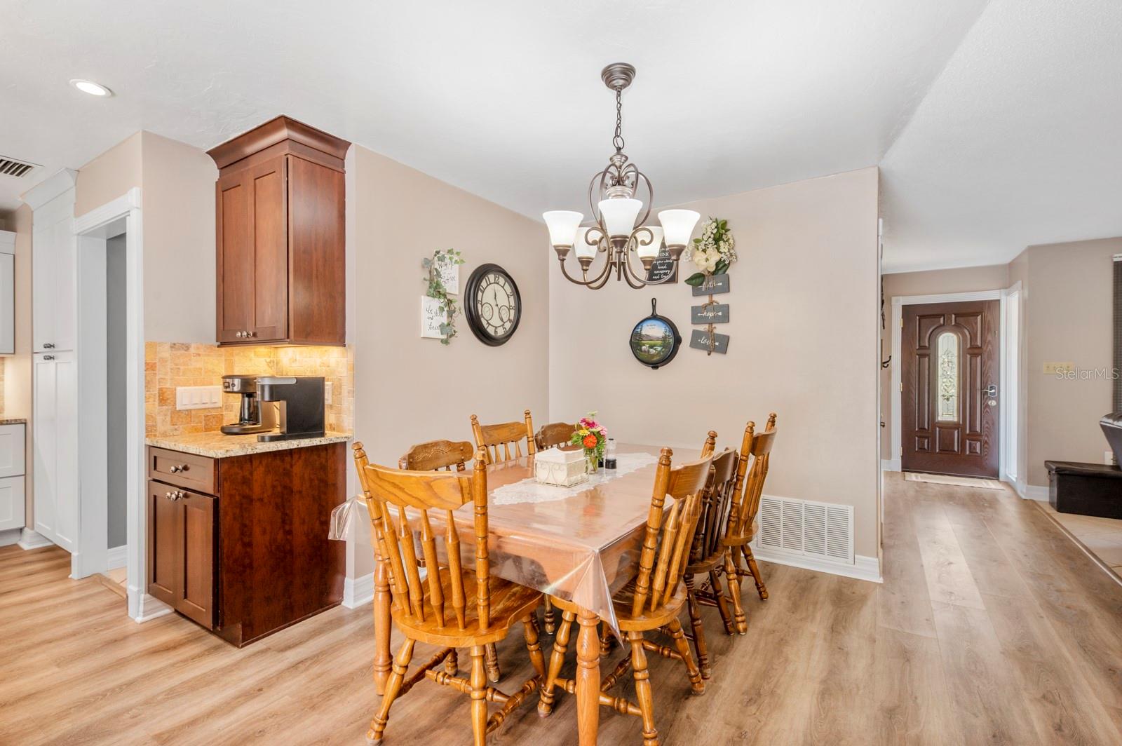 2352 Palm Ter, Sarasota, FL 34231 — photo 23 of 83