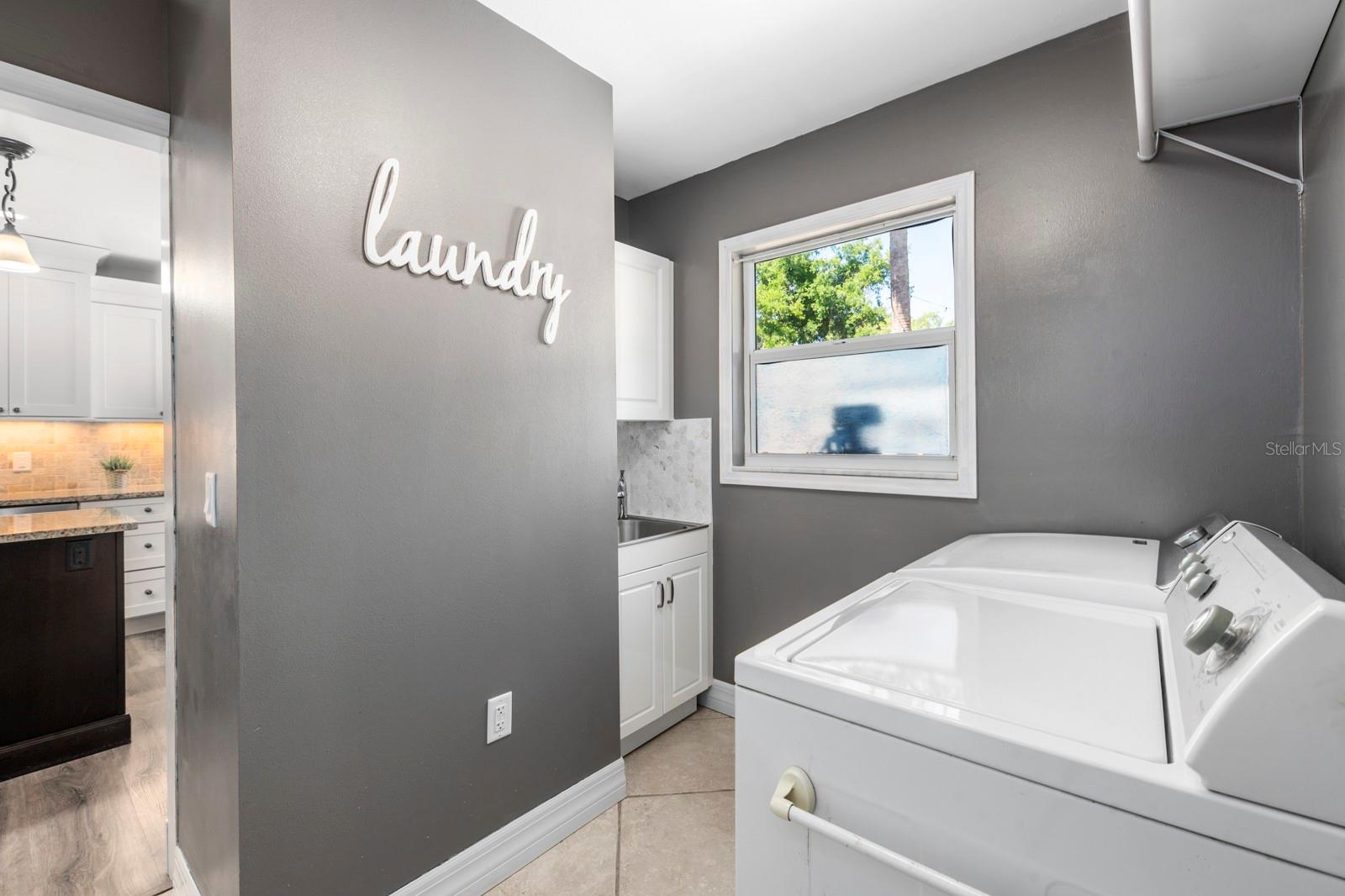 2352 Palm Ter, Sarasota, FL 34231 — photo 40 of 83