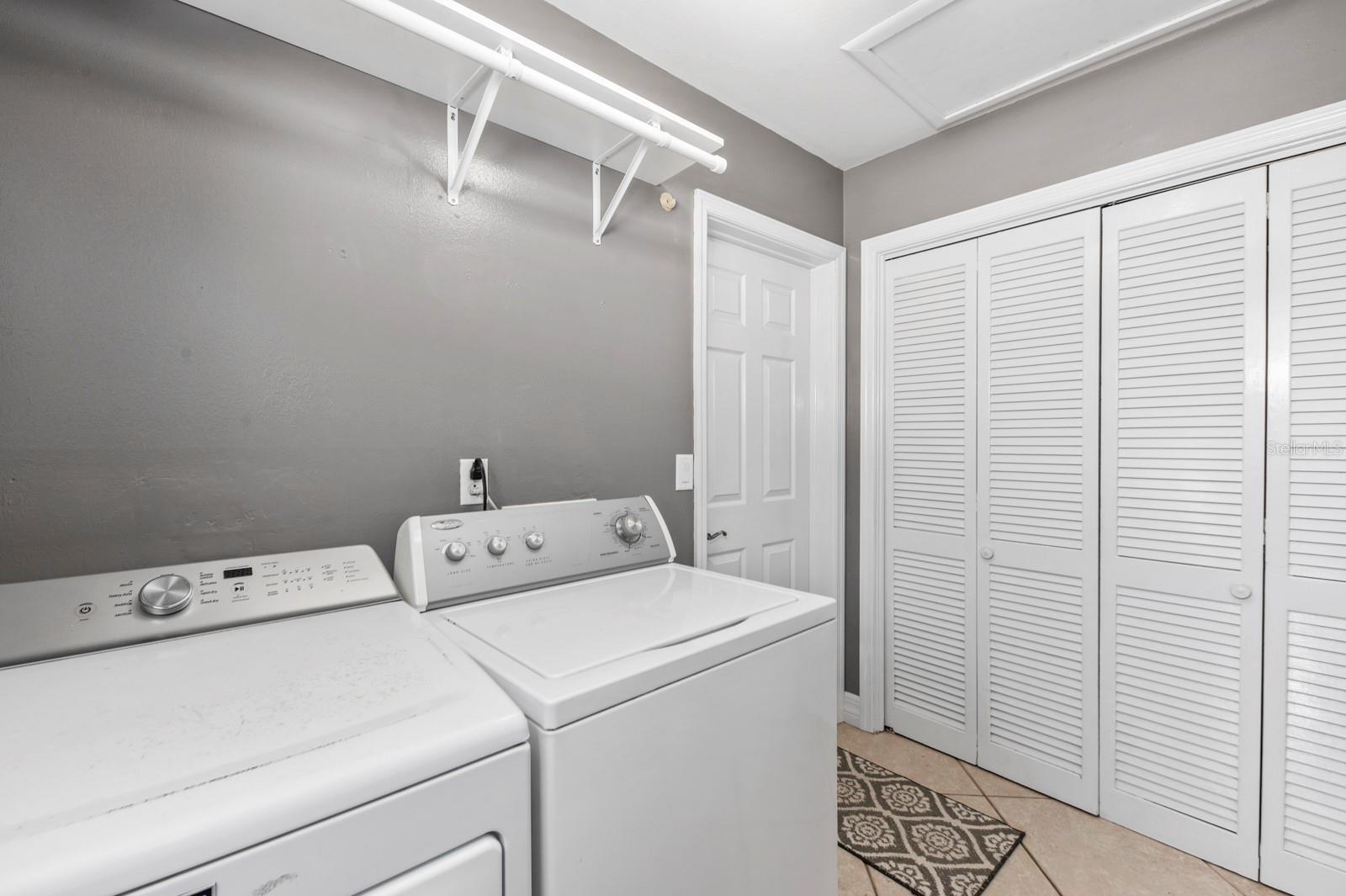 2352 Palm Ter, Sarasota, FL 34231 — photo 41 of 83