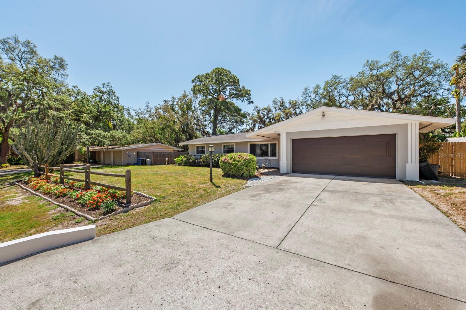 2352 Palm Ter, Sarasota, FL 34231 — photo 56 of 83