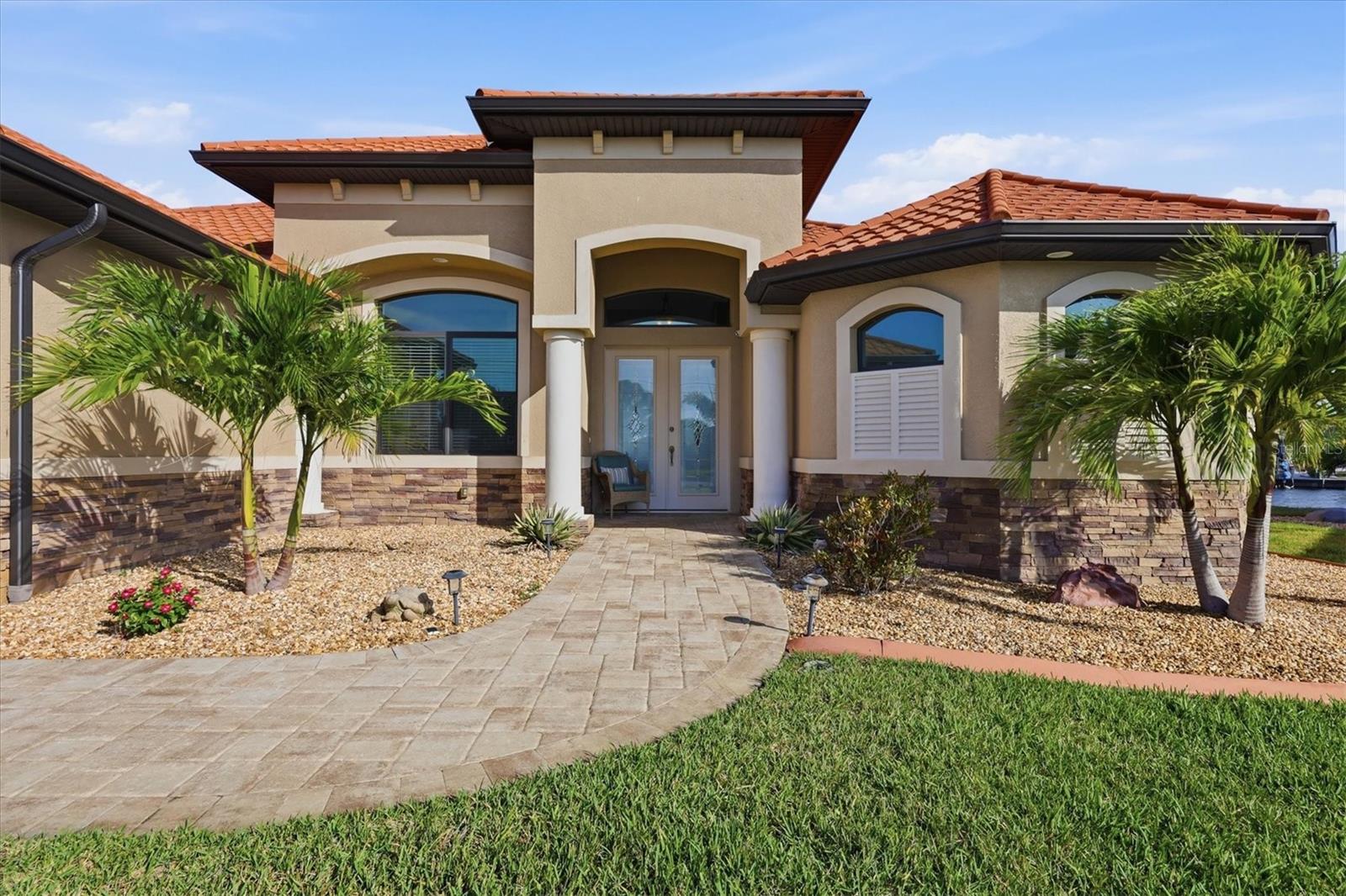 9266 Migue Cir, Port Charlotte, FL 33981 — photo 8 of 77