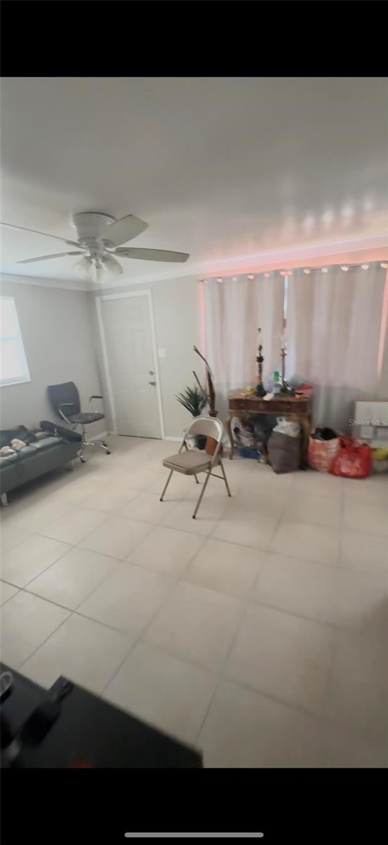 2121 33rd St, Sarasota, FL 34234 — photo 5 of 7