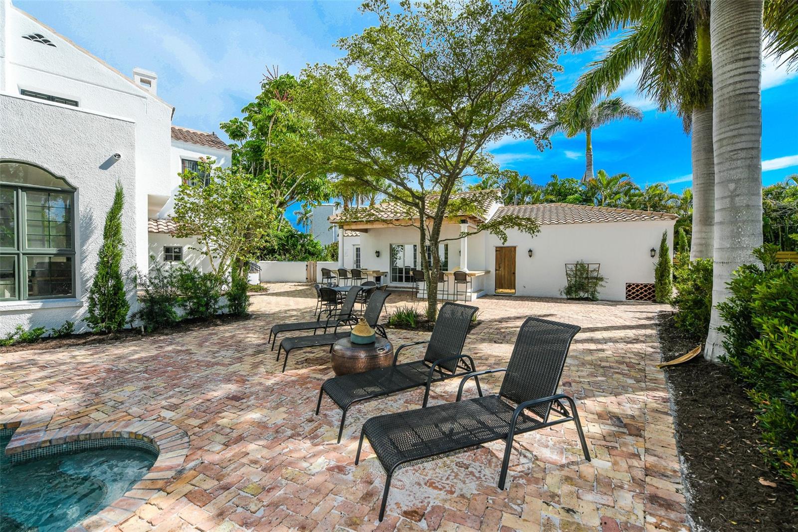 76 S Washington Dr, Sarasota, FL 34236 — photo 48 of 76