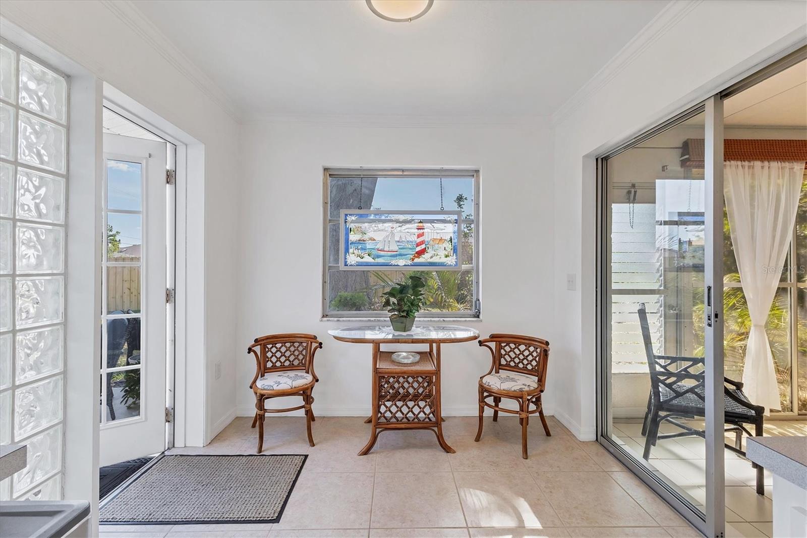 448 Redwood Rd, Venice, FL 34293 — photo 14 of 44