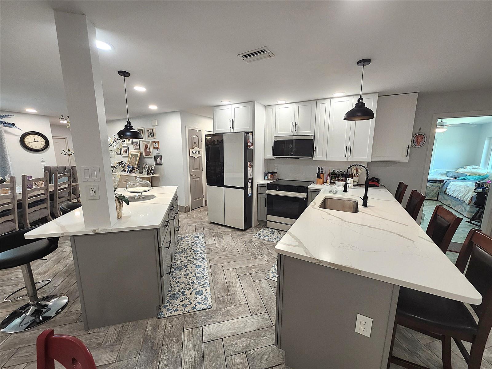 112 Antilla Rd, North Port, FL 34287 — photo 19 of 67
