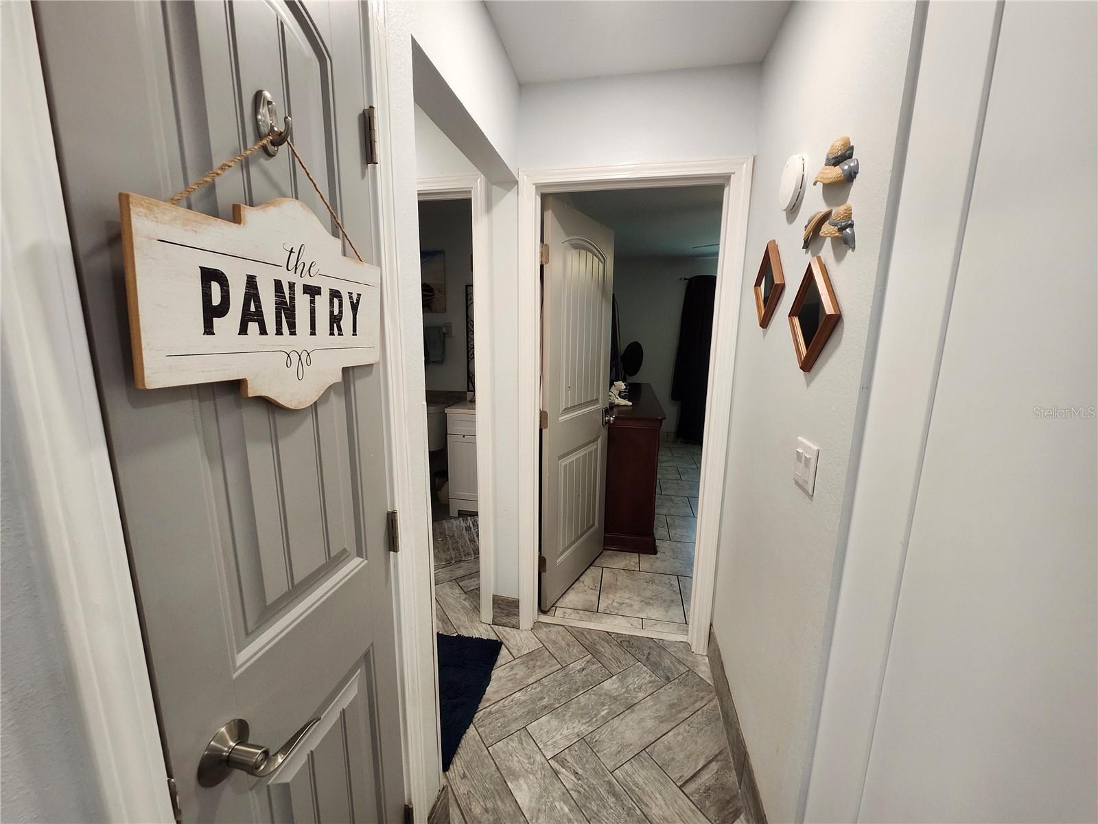 112 Antilla Rd, North Port, FL 34287 — photo 10 of 67