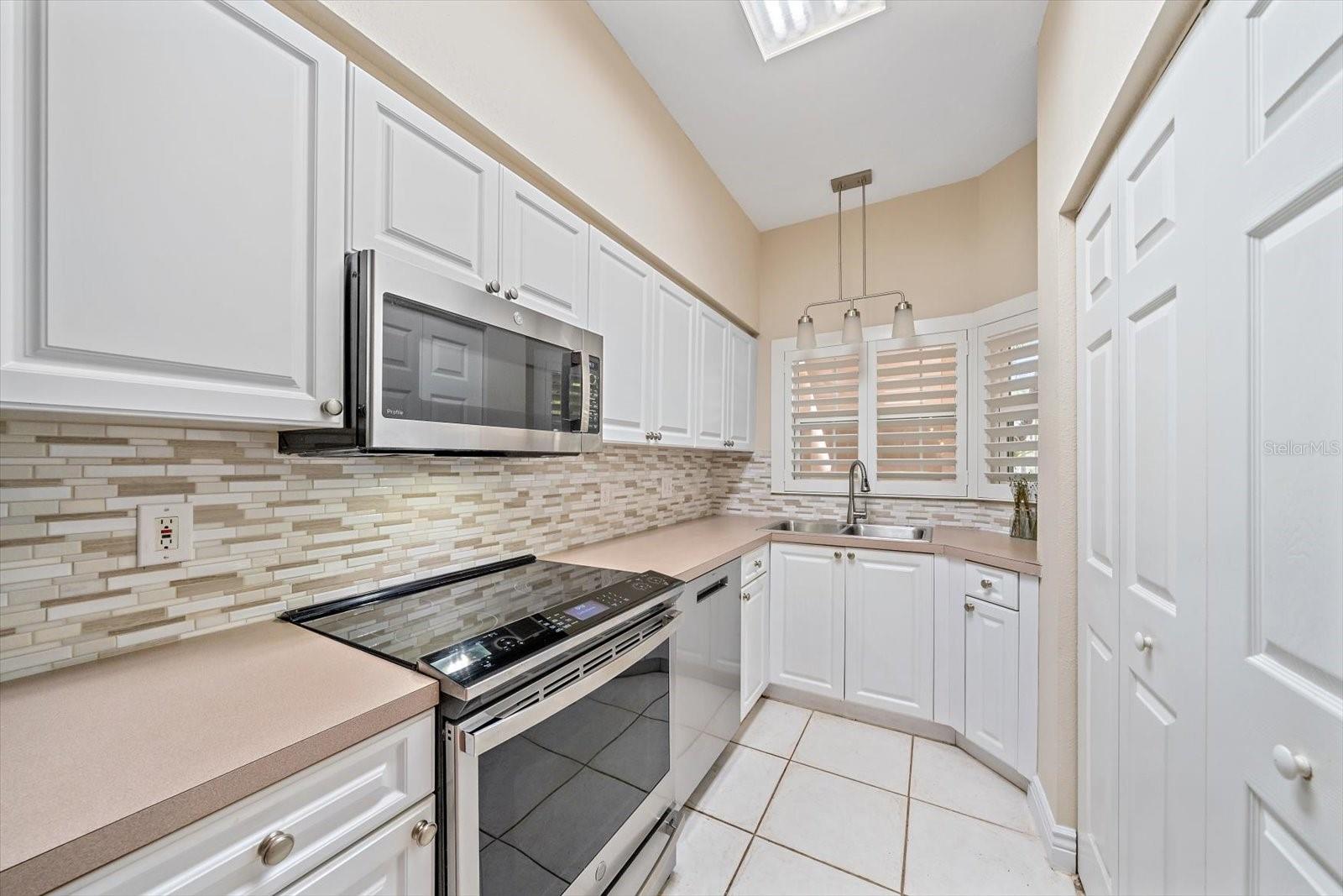 4244 Central Sarasota Pkwy #714, Sarasota, FL 34238 — photo 11 of 44