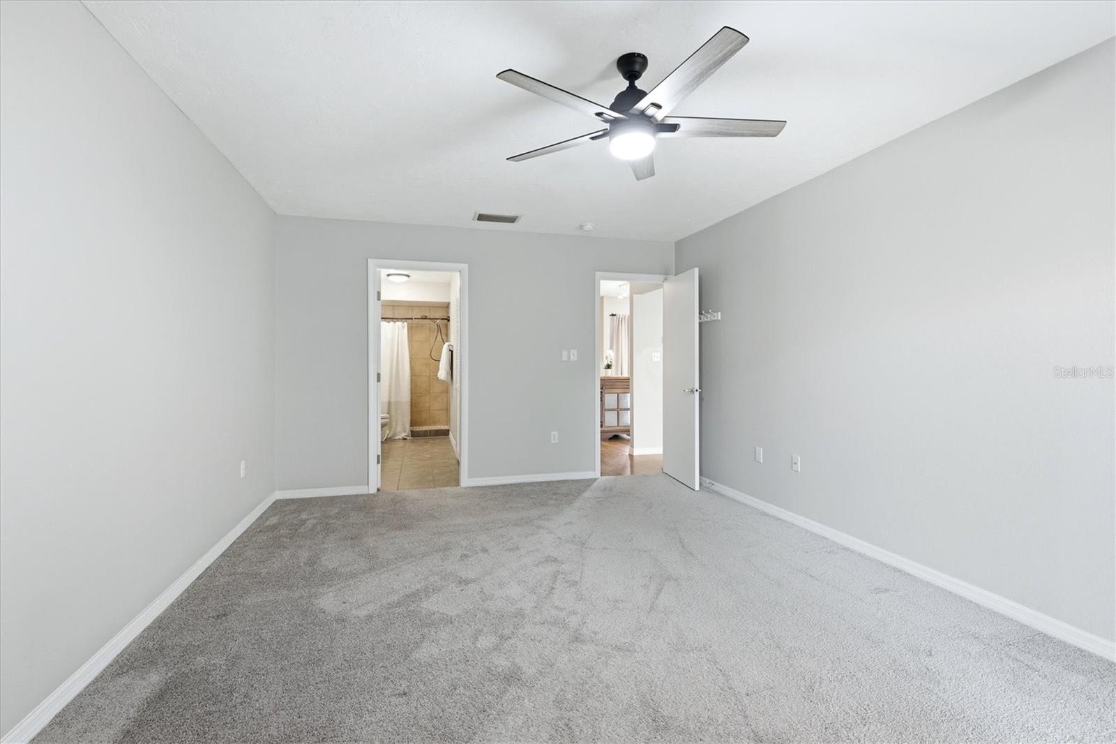 6628 Draw Ln #122, Sarasota, FL 34238 — photo 17 of 40