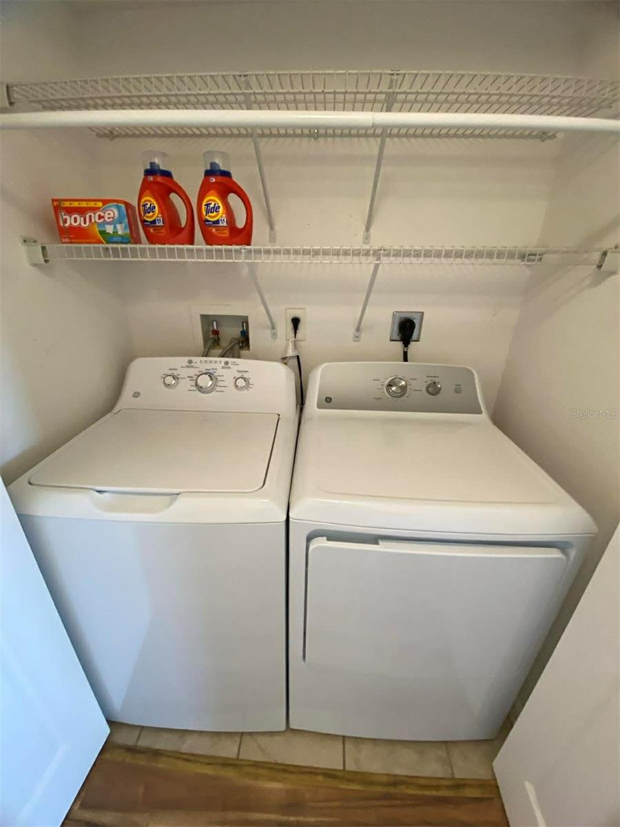 Washer/dryer in unit