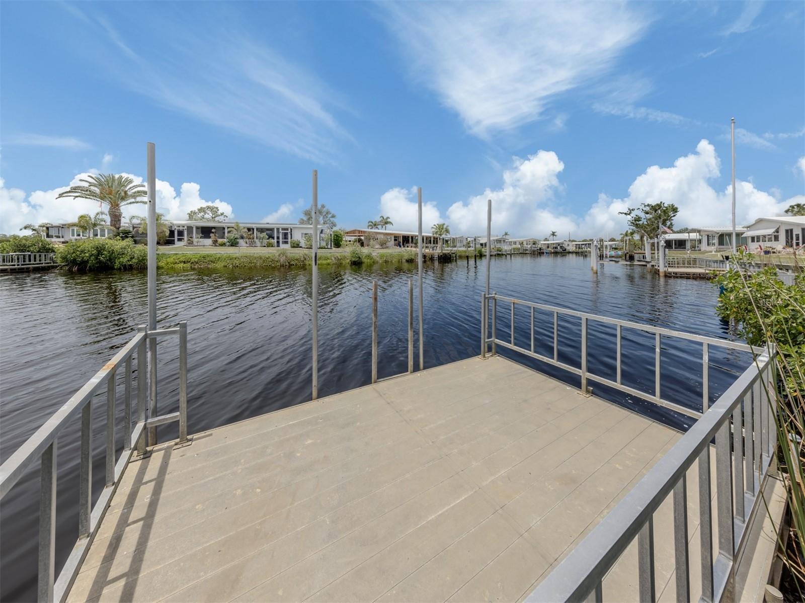 Dock