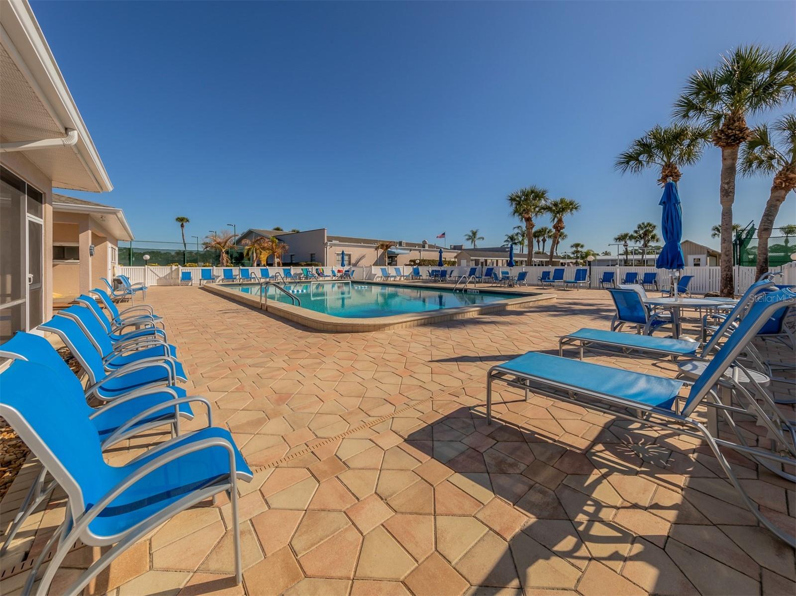 Community pool