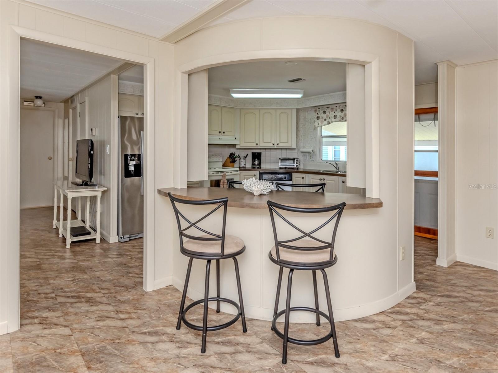 Breakfast bar