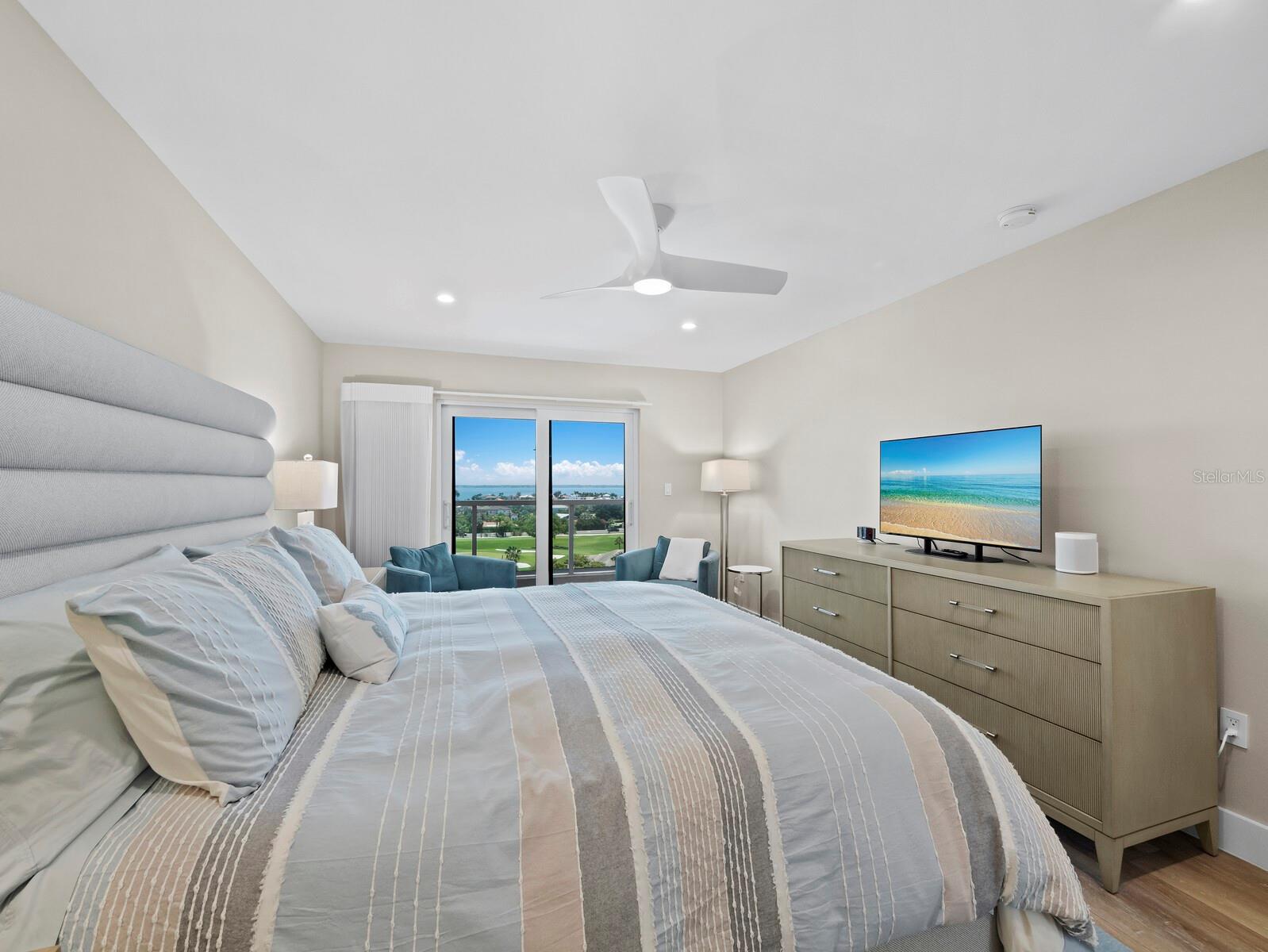 1050 Longboat Club Rd #903, Longboat Key, FL 34228 — photo 15 of 59
