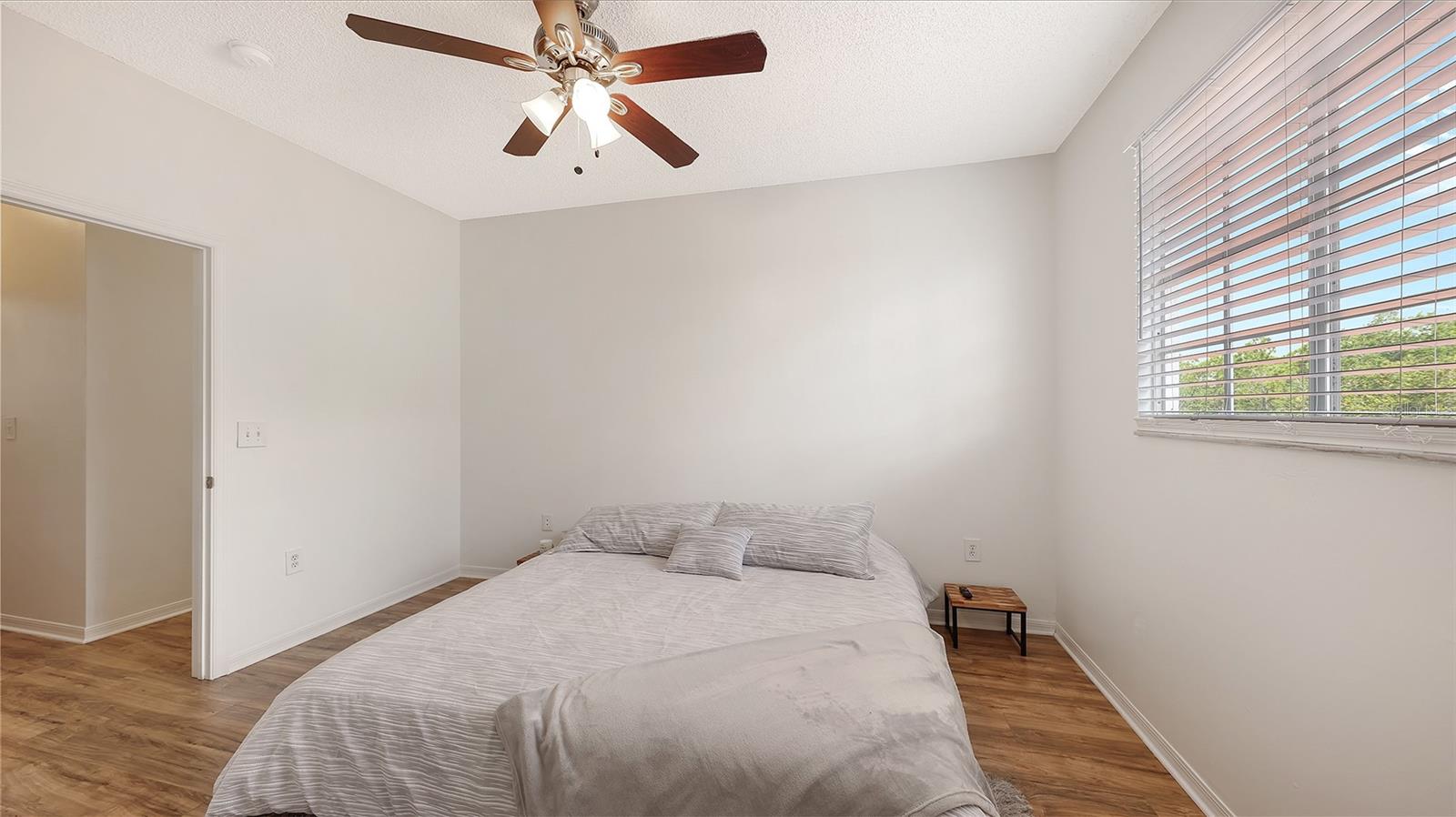 5001 Baraldi Cir #22-202, Sarasota, FL 34235 — photo 19 of 74