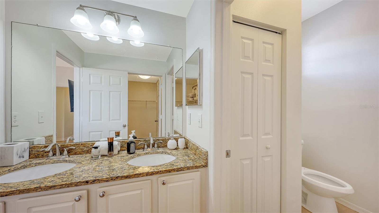5001 Baraldi Cir #22-202, Sarasota, FL 34235 — photo 22 of 74
