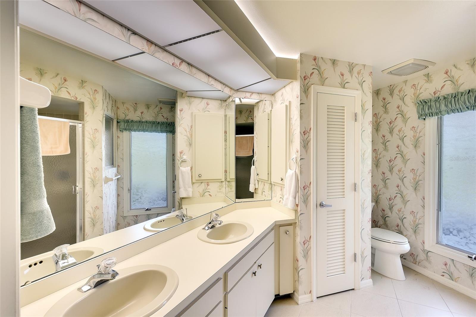 Primary bath