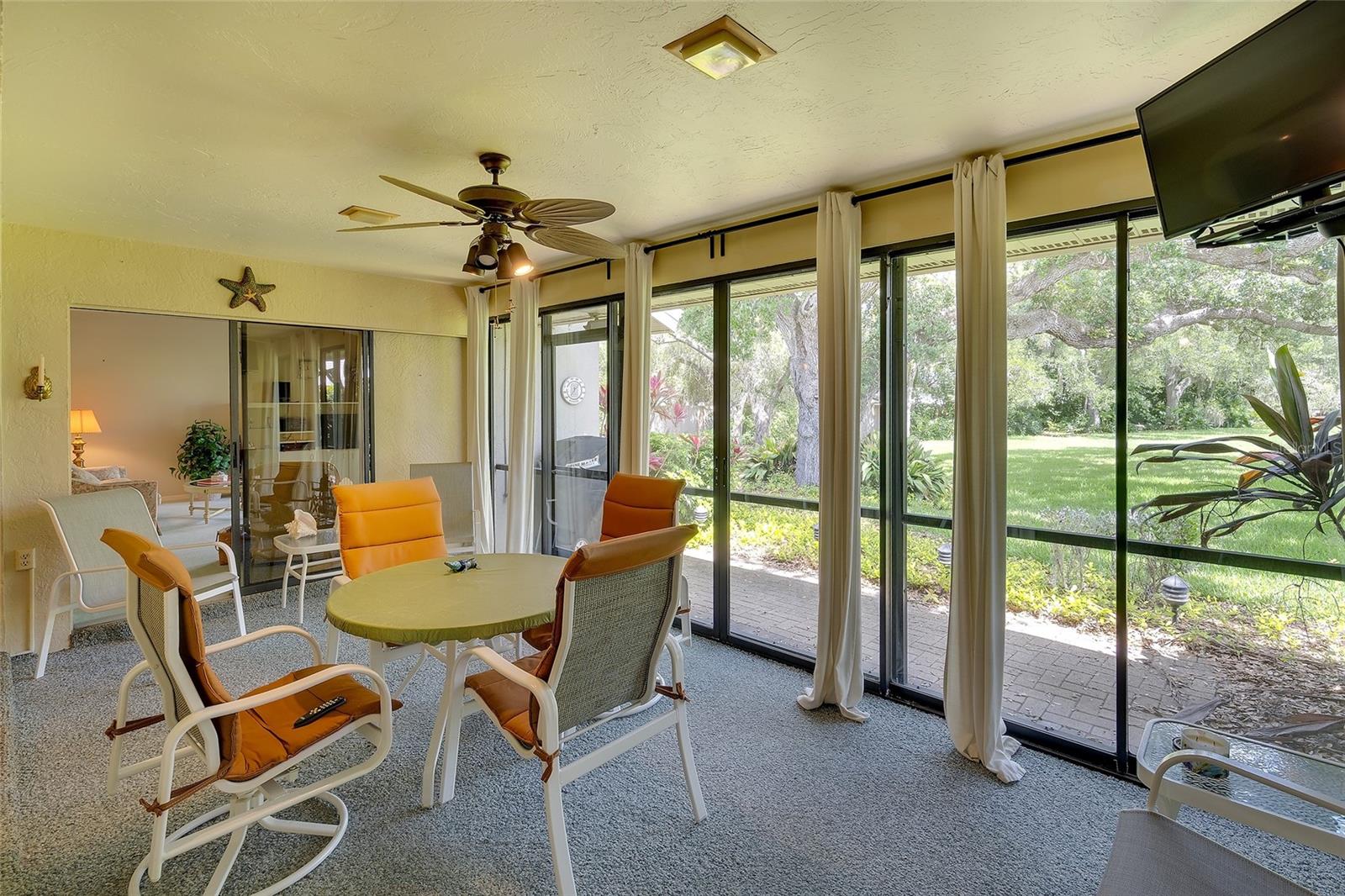 Private location with a spacious "depth of view"