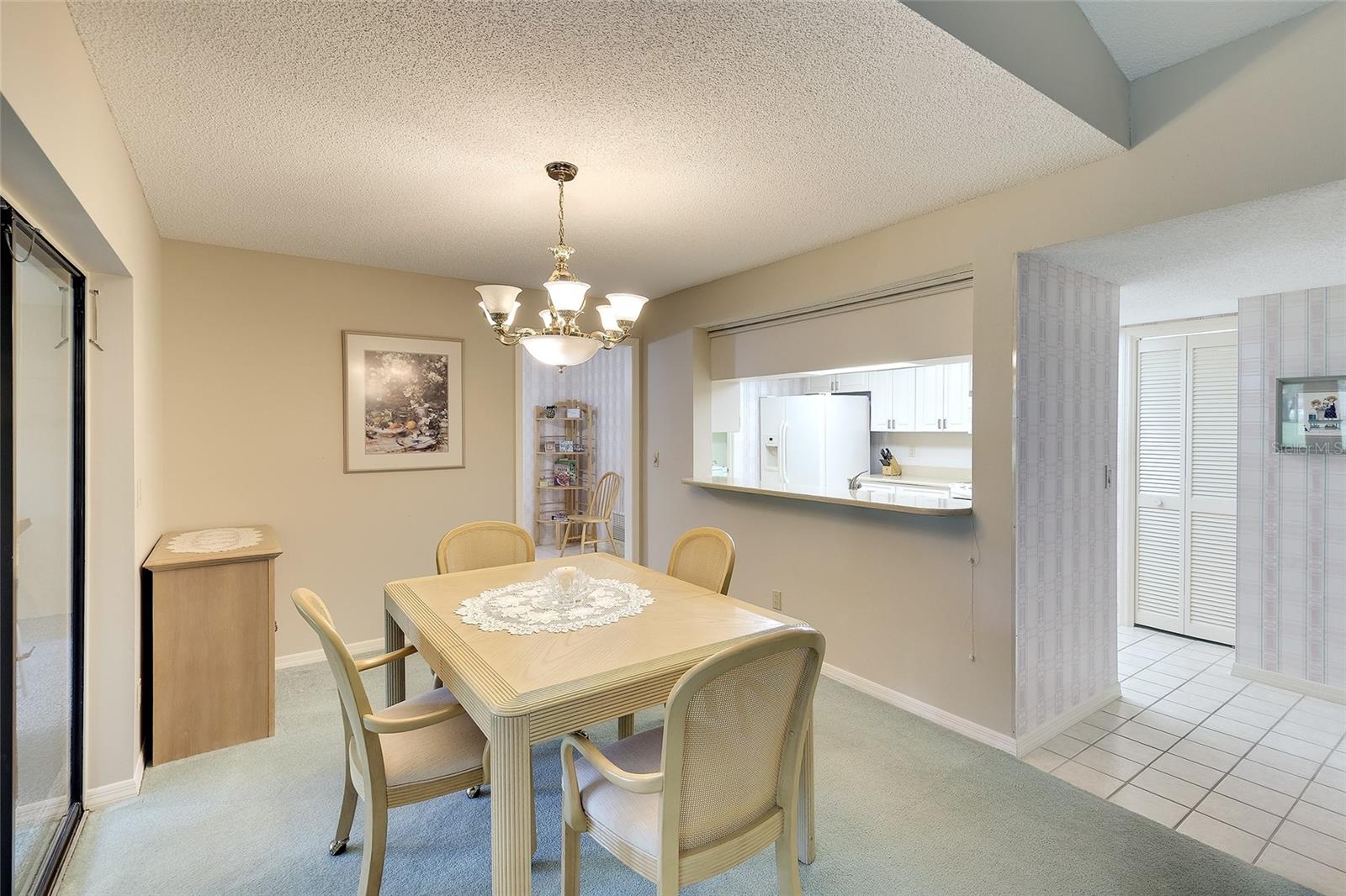 Dining room with kitchen access