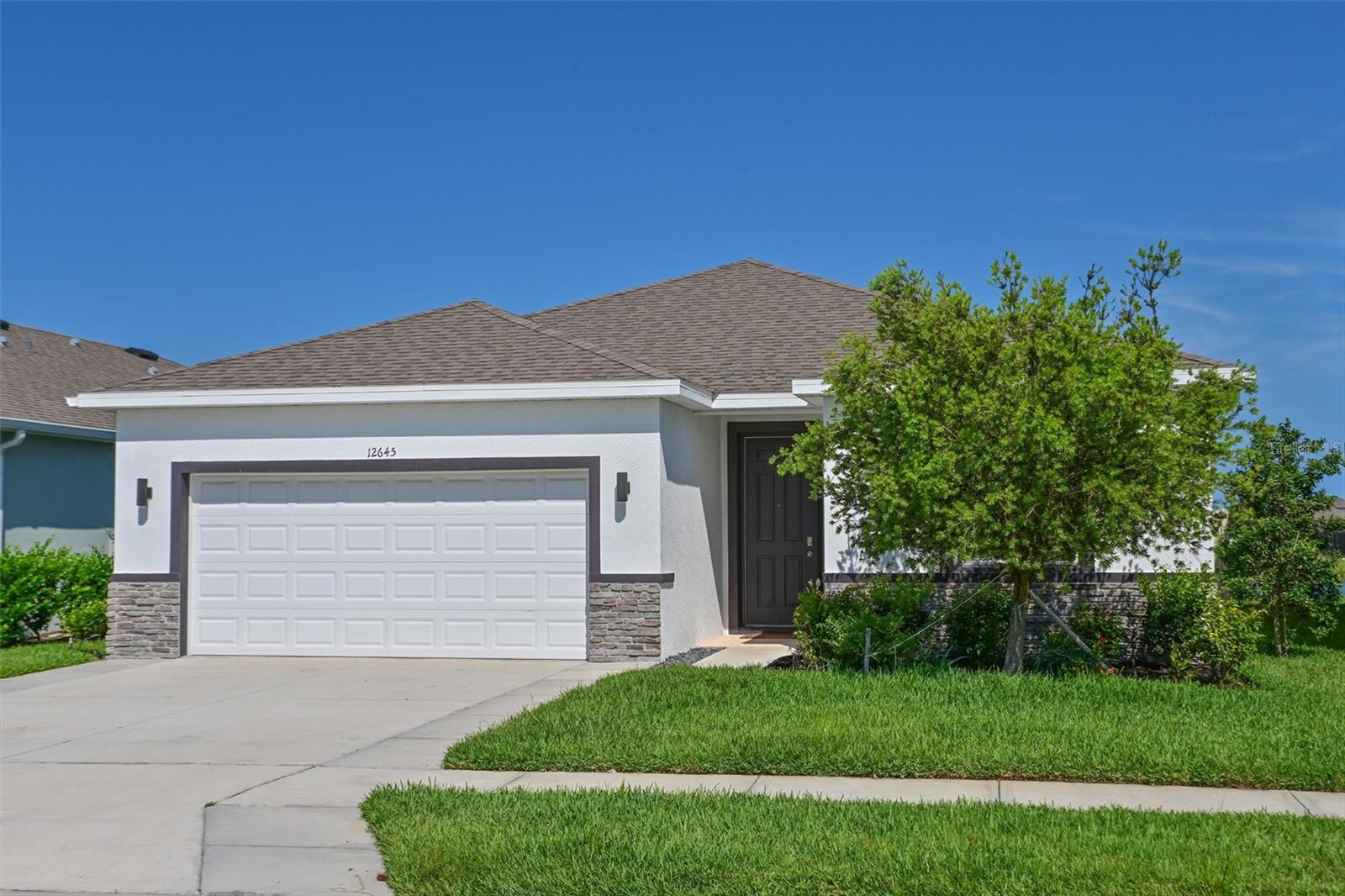 12645 Promenade Estates Blvd, Sarasota, FL 34238 — photo 2 of 38