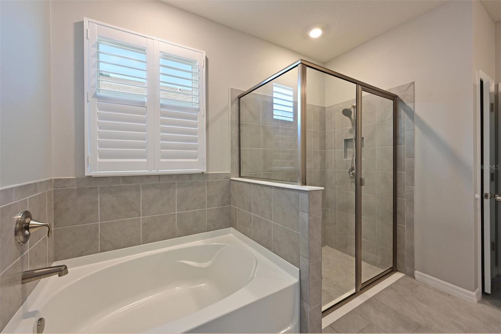 12645 Promenade Estates Blvd, Sarasota, FL 34238 — photo 18 of 38
