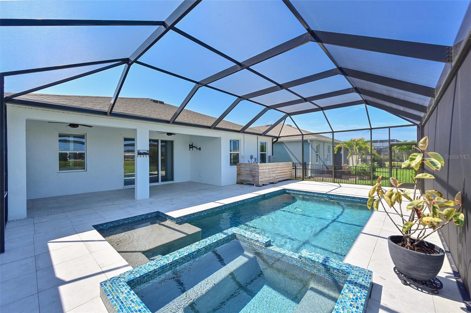 12645 Promenade Estates Blvd, Sarasota, FL 34238 — photo 25 of 38