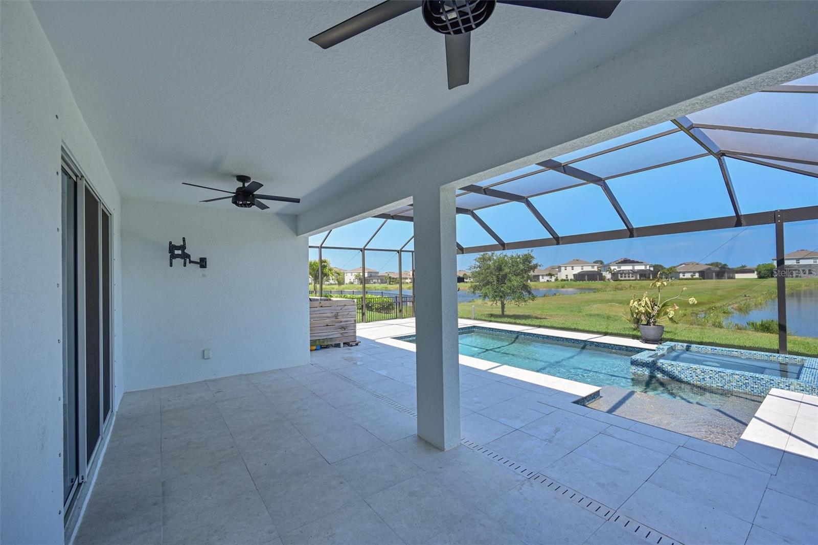 12645 Promenade Estates Blvd, Sarasota, FL 34238 — photo 27 of 38