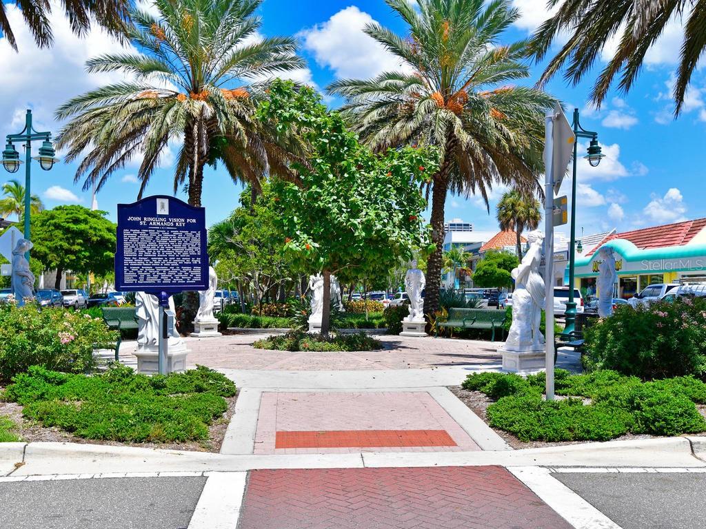 170 Roosevelt Dr #8, Sarasota, FL 34236 — photo 20 of 23