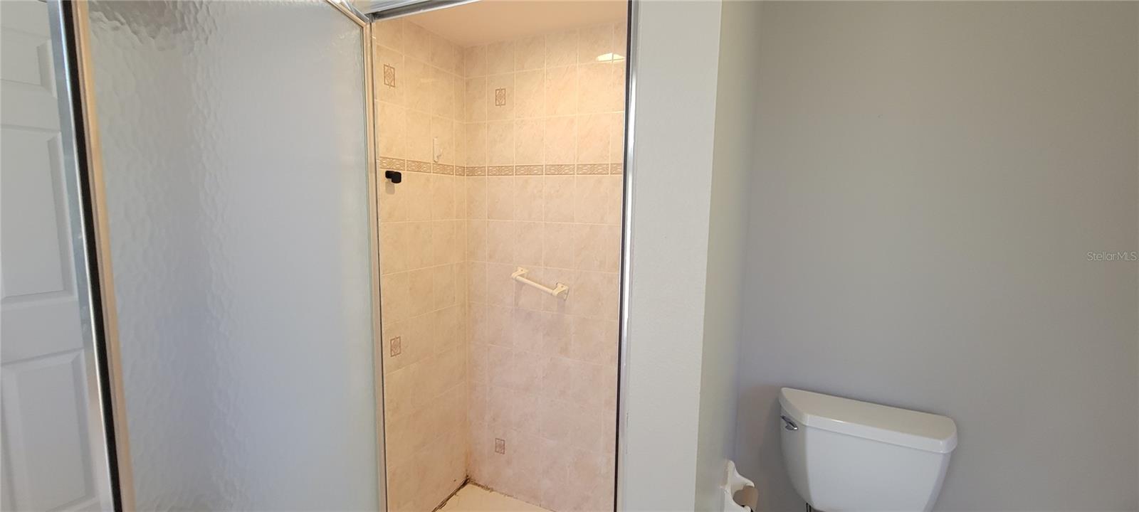 Primary shower