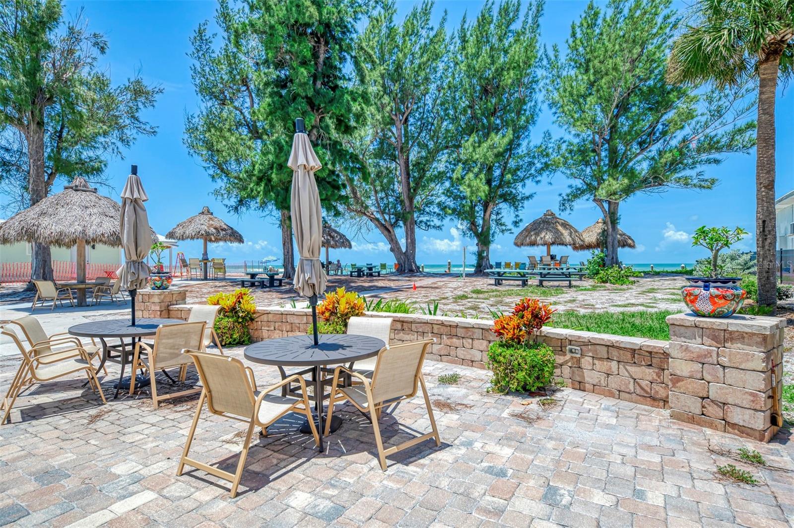 Englewood Gardens Beach Club