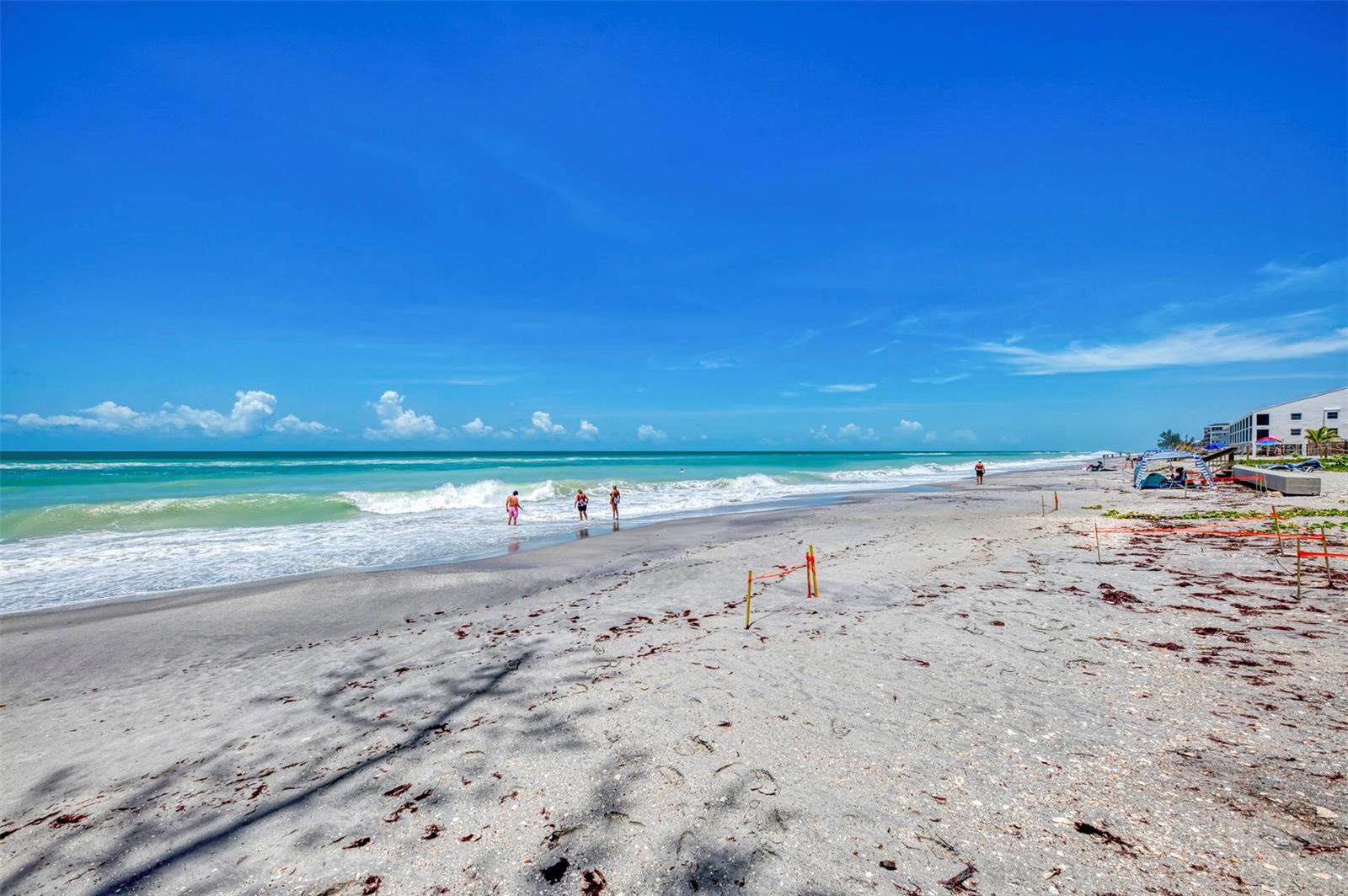 Englewood Gardens Beach Club