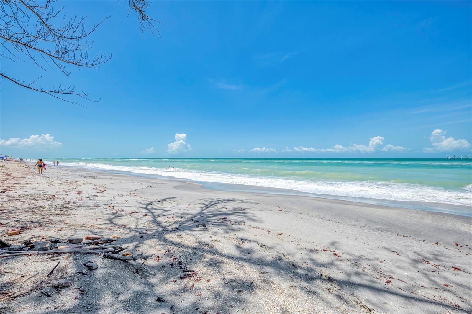 Englewood Gardens Beach Club