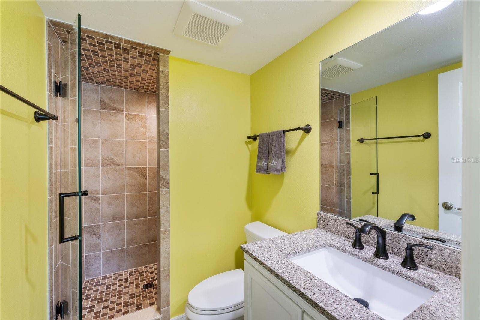 116 Vista Hermosa Cir #204C, Sarasota, FL 34242 — photo 26 of 88