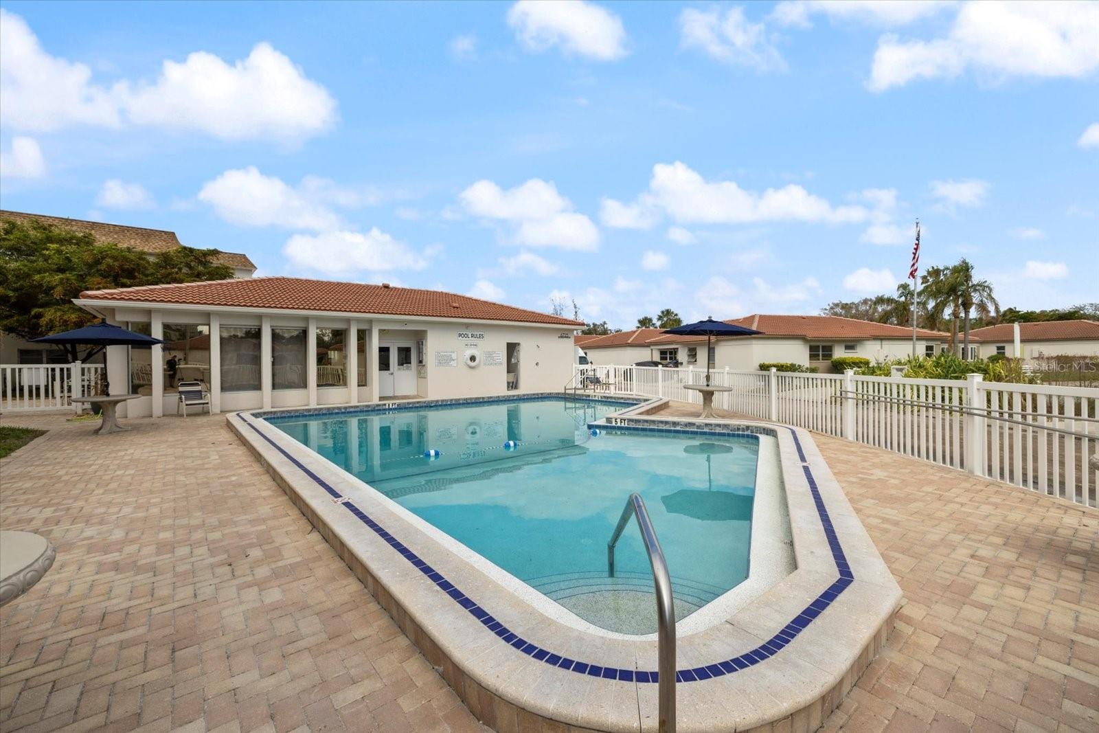 116 Vista Hermosa Cir #204C, Sarasota, FL 34242 — photo 36 of 88