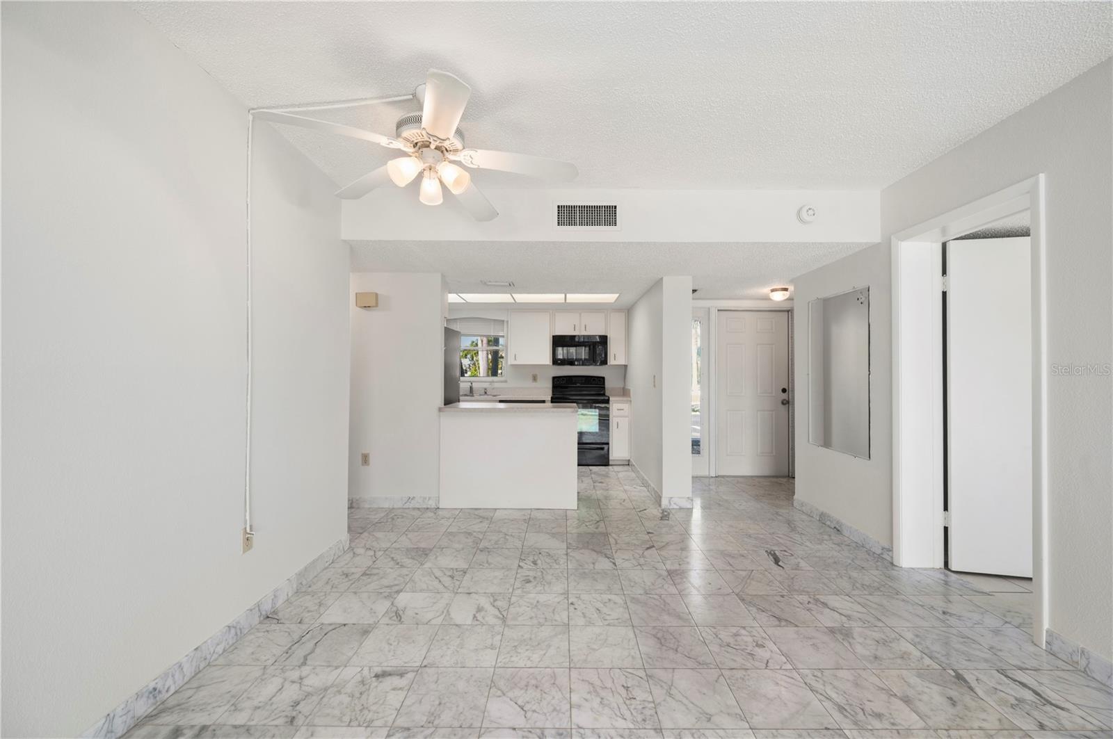1400 Mineo Dr #12D, Punta Gorda, FL 33950 — photo 12 of 37