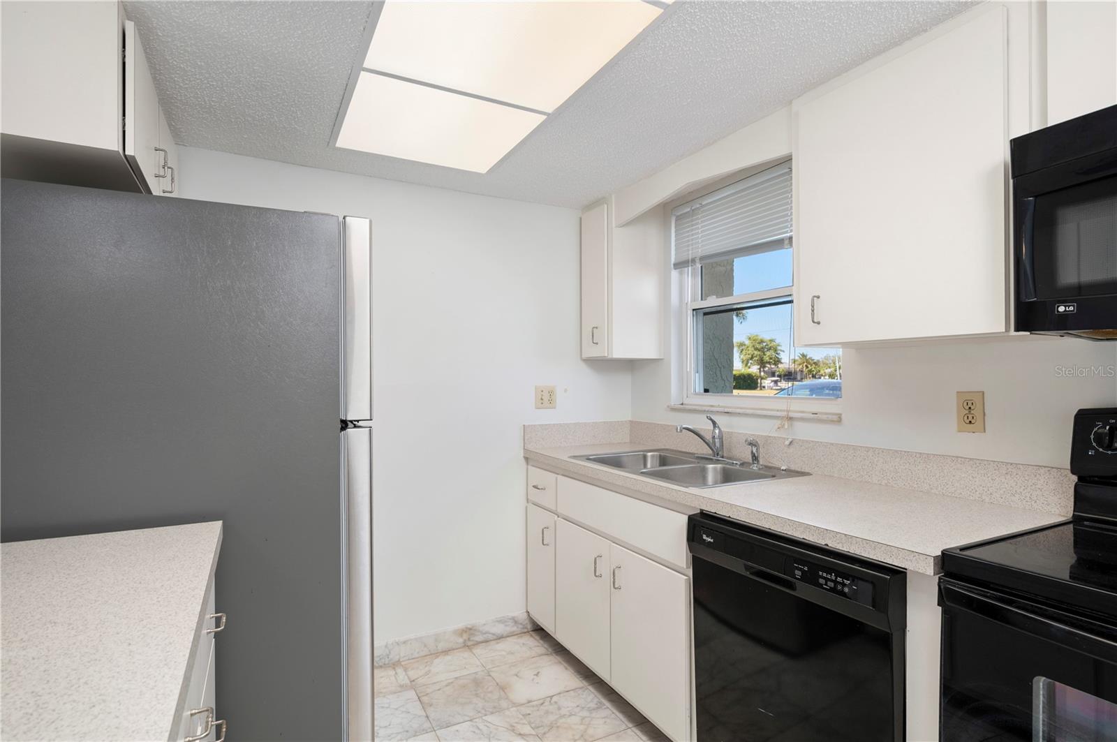 1400 Mineo Dr #12D, Punta Gorda, FL 33950 — photo 14 of 37