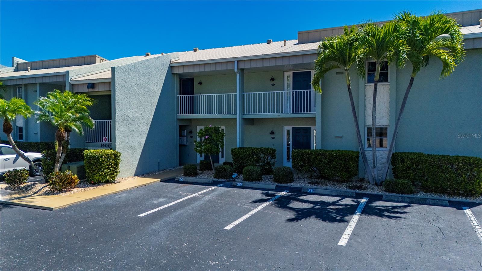 1400 Mineo Dr #12D, Punta Gorda, FL 33950 — photo 3 of 37