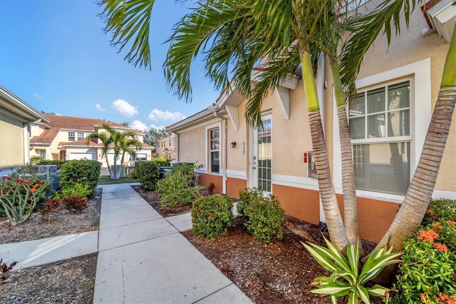 240 W End Dr #923, Punta Gorda, FL 33950 — photo 3 of 36