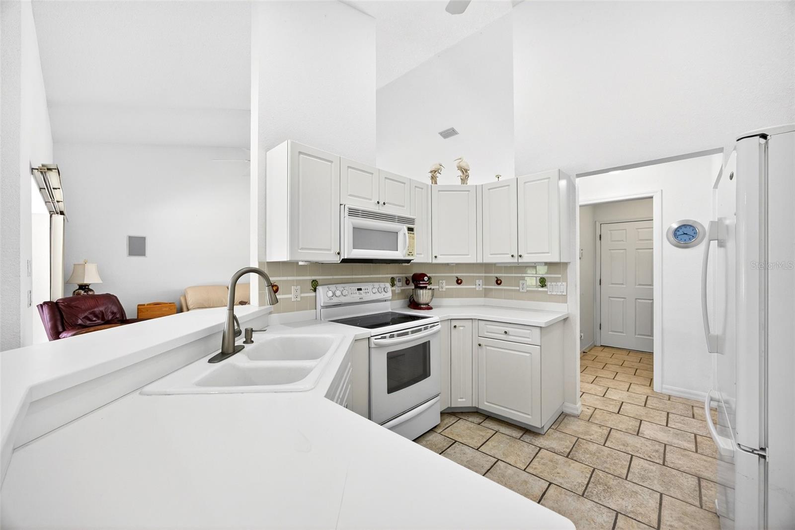 4841 Camelot St, North Port, FL 34288 — photo 10 of 44